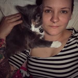 Meet your Posher, Danielle